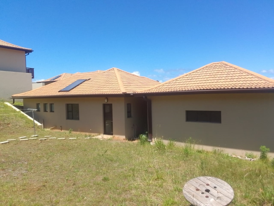 To Let 3 Bedroom Property for Rent in Winterstrand Eastern Cape